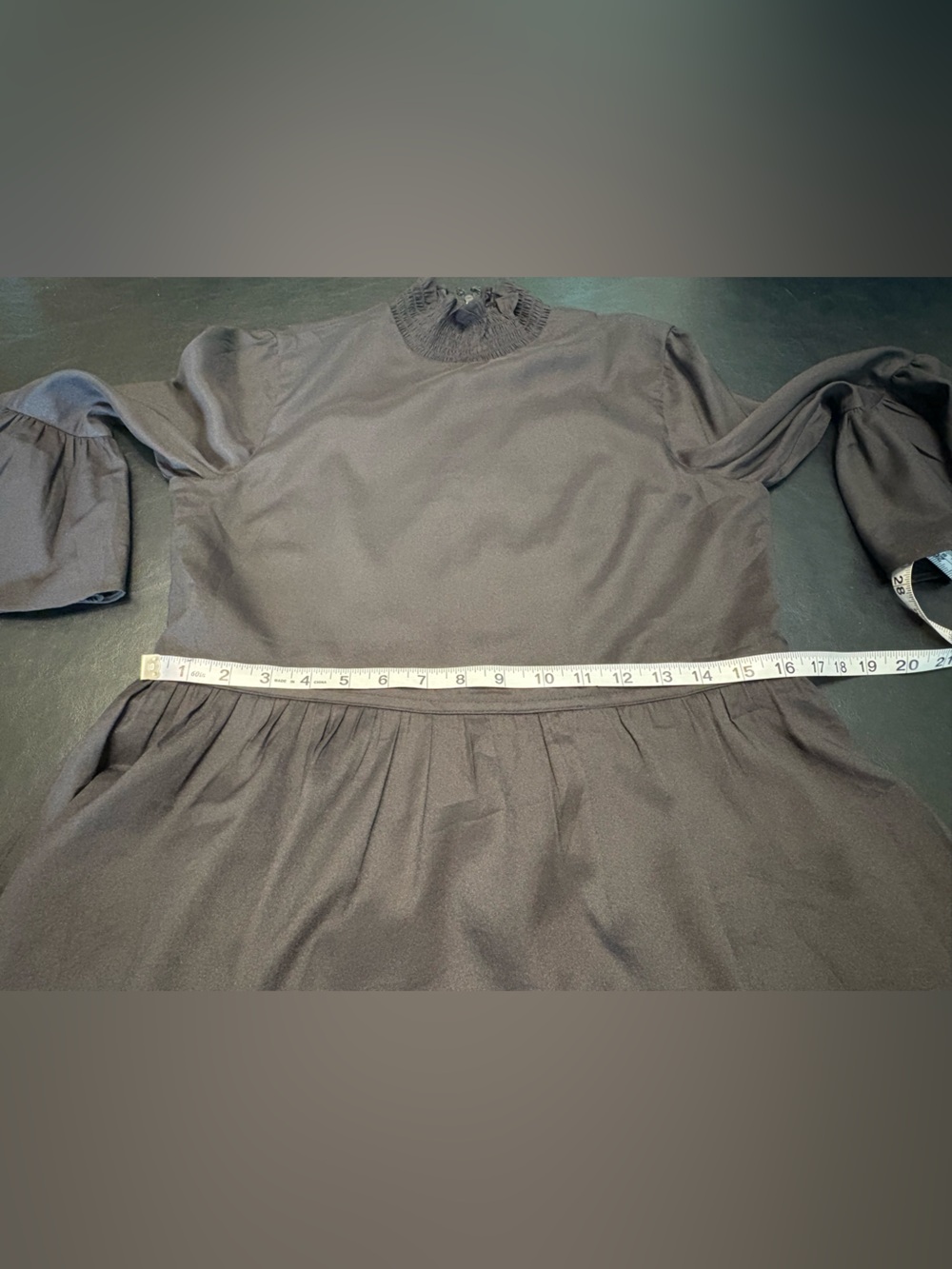 Alice + Olivia Aislyn black mock-neck mini dress w/ flutter sleeves Size 8 - Picture 14 of 16